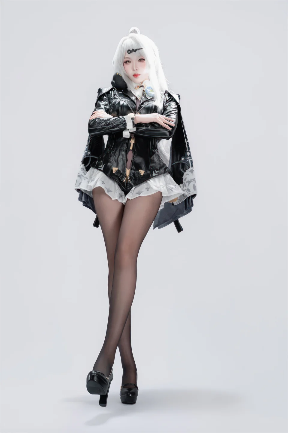 轩萧学姐_No_081_绝区零·仪玄_墨形影踪_100P_378MB tg@simisebaisi 【丝足阁】001.webp